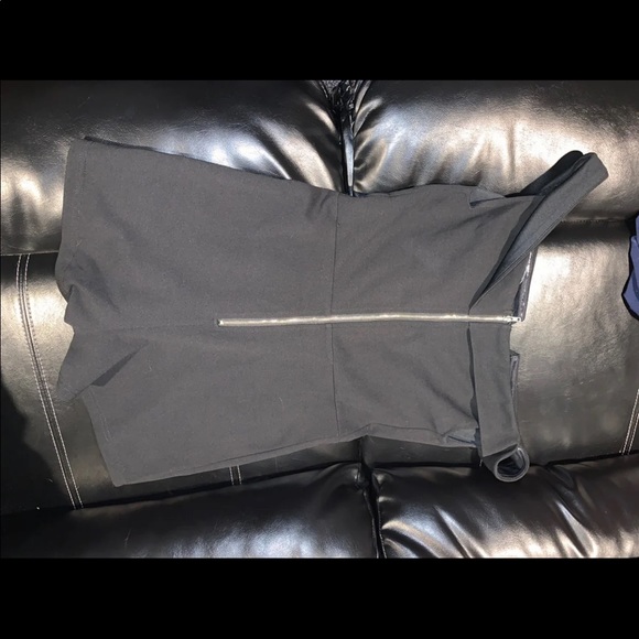 Off the shoulder romper. - Picture 2 of 2